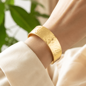 Bracelet Femme Manchette Martelé Plaqué Or