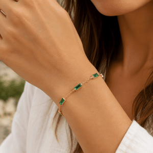 bracelet souple zirconiums verts