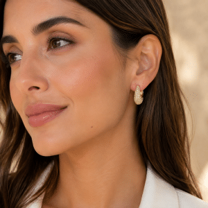 Boucles d’Oreilles Créoles Ovales Serties de Zirconiums