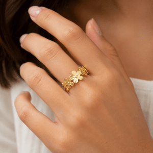 Bague dorée fleurs
