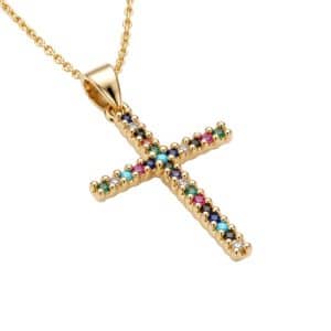 Collier chaîne et pendentif croix doré à l’or fin zirconiums colorés sertis